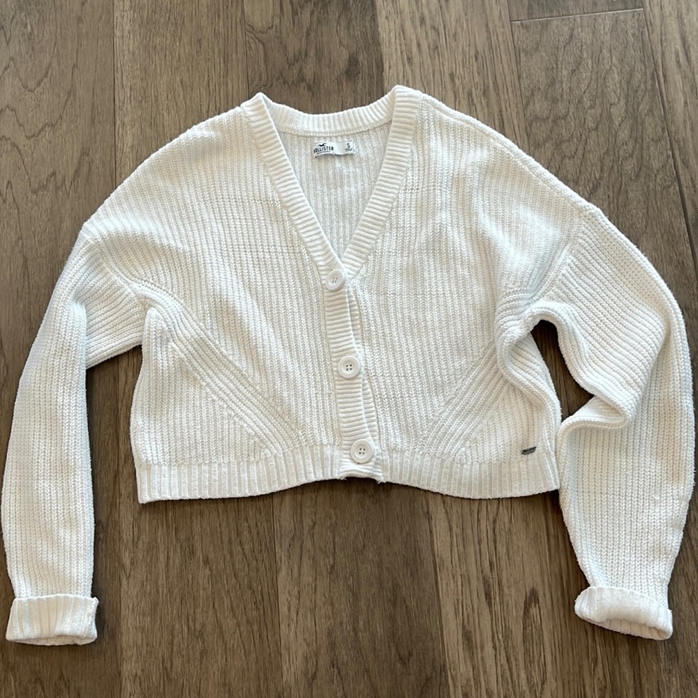 HOLLISTER knit button down crop sweater, white, size S